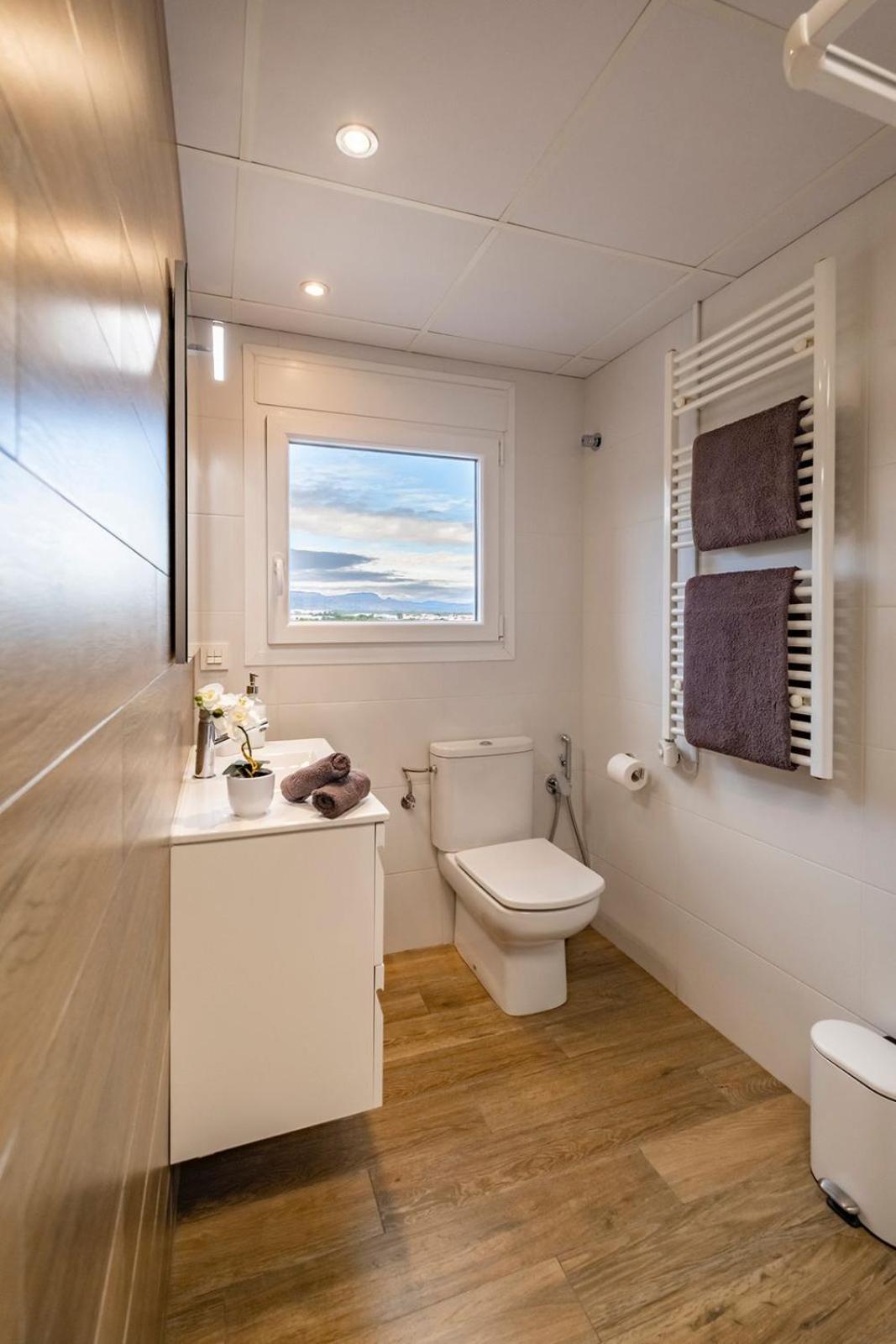 Apartamento Con Terraza, Vistas Playa Y Montana L'L'Hospitalet de l'Infant Zewnętrze zdjęcie