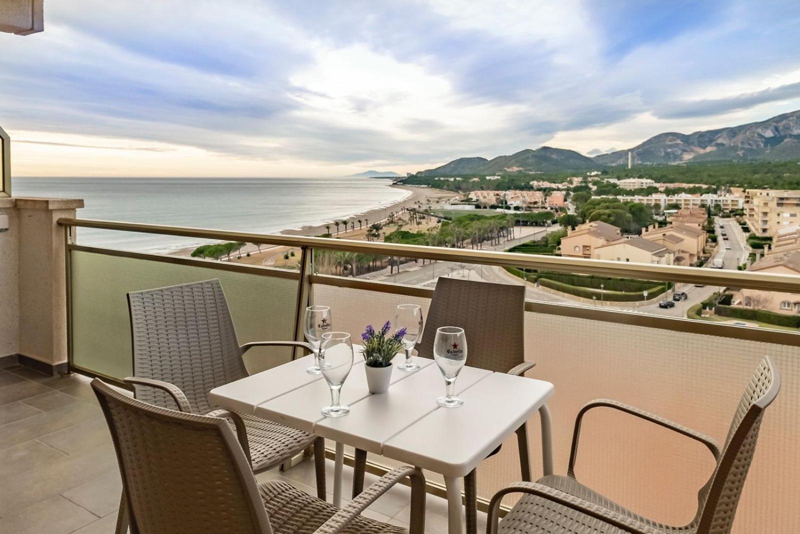 Apartamento Con Terraza, Vistas Playa Y Montana L'L'Hospitalet de l'Infant Zewnętrze zdjęcie