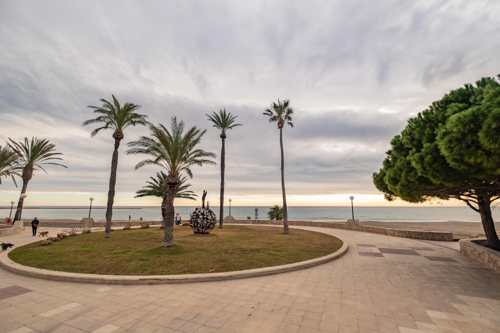 Apartamento Con Terraza, Vistas Playa Y Montana L'L'Hospitalet de l'Infant Zewnętrze zdjęcie