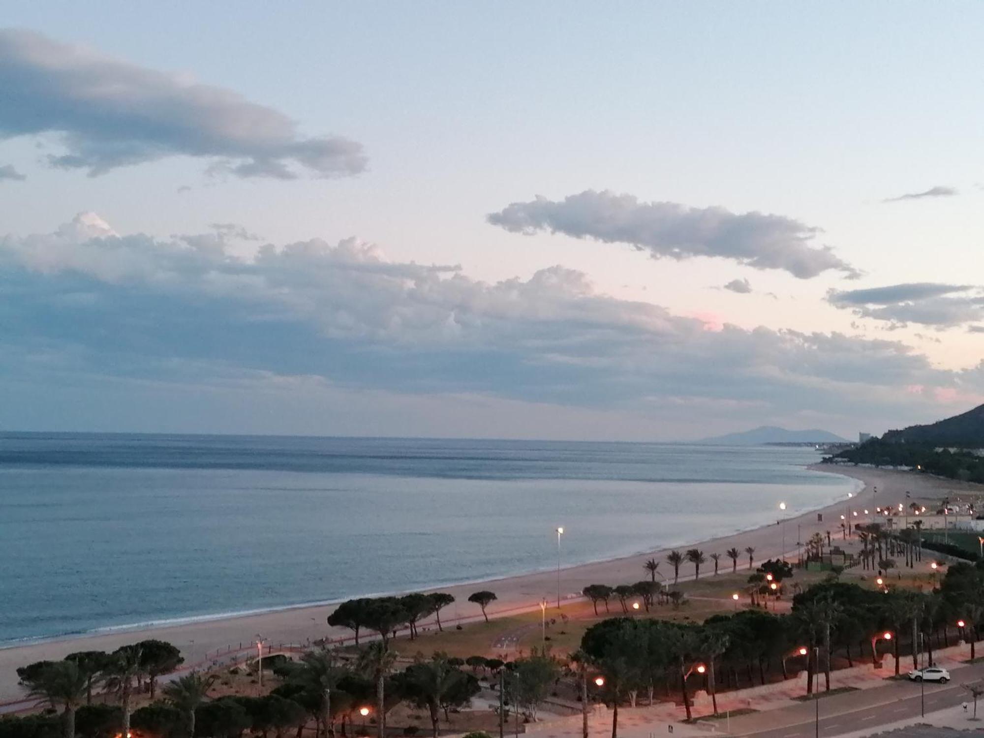 Apartamento Con Terraza, Vistas Playa Y Montana L'L'Hospitalet de l'Infant Zewnętrze zdjęcie