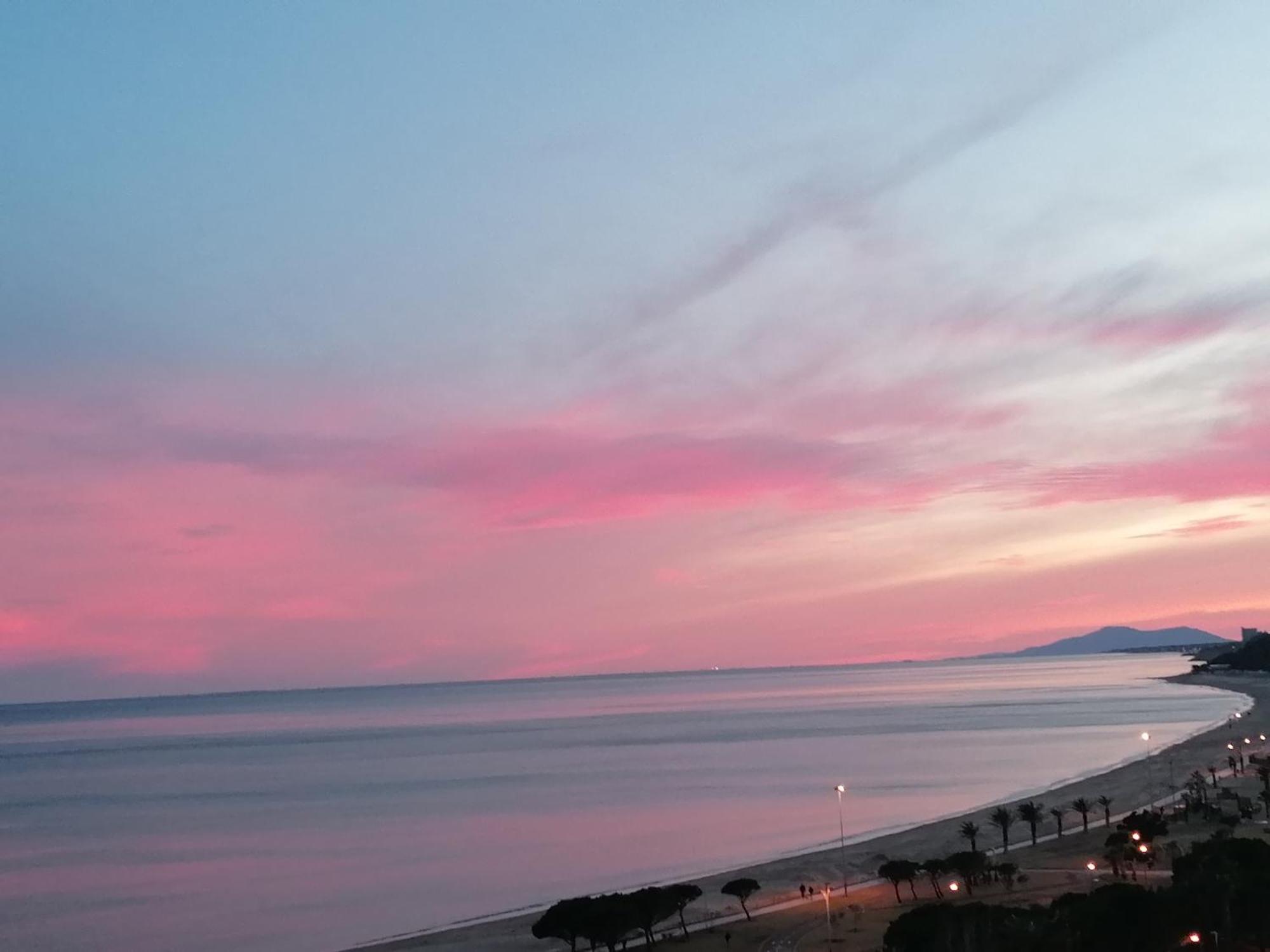 Apartamento Con Terraza, Vistas Playa Y Montana L'L'Hospitalet de l'Infant Zewnętrze zdjęcie